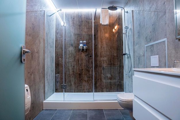 Walk-in showers remodeling services in Houston